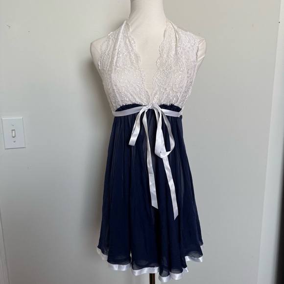 Y2K la vie en rose Elegant Navy and White Lace Halter Dress M maid nautical - Picture 2 of 6